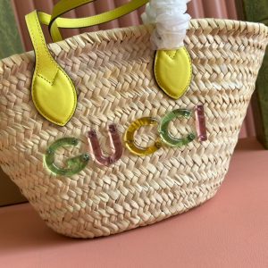 SMALL TOTE BAG 20 WITH LOGO IN NATURAL-COLORED STRAW AND YELLOW CALFSKIN HANDLE