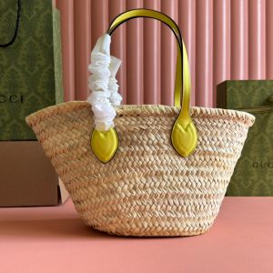 SMALL TOTE BAG 20 WITH LOGO IN NATURAL-COLORED STRAW AND YELLOW CALFSKIN HANDLE