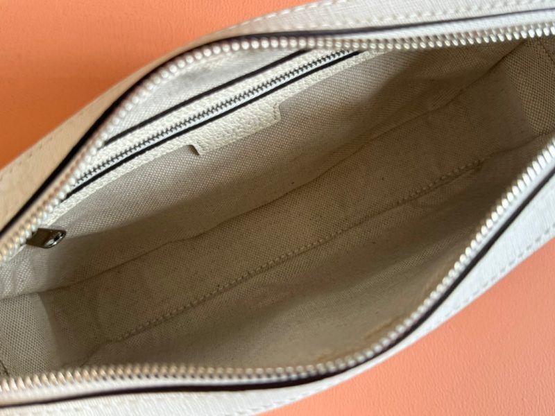 img_89648692_20240628_i1719577697_6807_0_jpg SMALL CROSSBODY BAG 24 WITH TAG IN WHITE CALFSKIN AND CANVAS TRIM