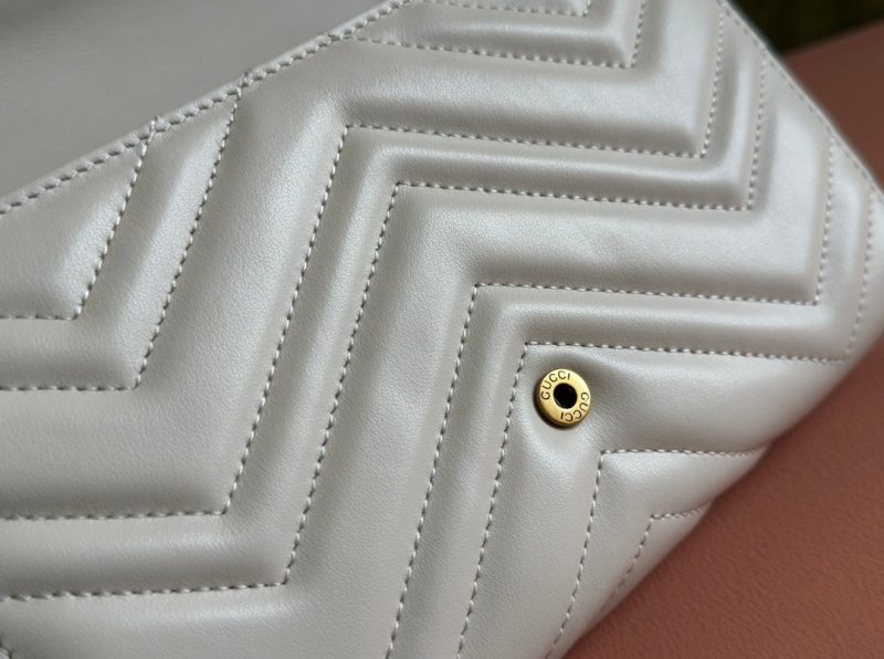 img_89648692_20240701_i1719823142_5025_0_jpg MARMONT SMALL SHOULDER BAG 20 IN WHITE LAMBSKIN GOLD HARDWARE