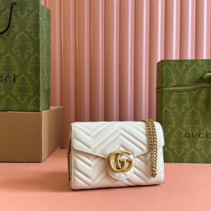 img_89648692_20240701_i1719823142_9340_0_jpg MARMONT SMALL SHOULDER BAG 20 IN WHITE LAMBSKIN GOLD HARDWARE