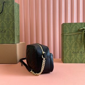 MARMONT SMALL SHOULDER BAG 24 IN BLACK CALFSKIN GOLD HARDWARE