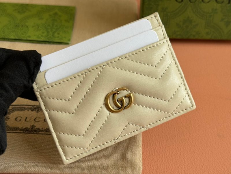 MARMONT QUILTED CARD HOLDER 10 IN LIGHT YELLOW CALFSKIN