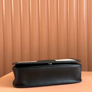 Gucci Blondie 32 Bag Black White Leather Canvas 239898