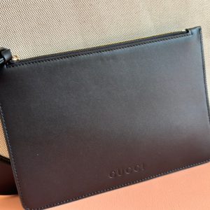 BODY MEDIUM SHOULDER BAD 49 IN NATURAL CANVAS AND BLACK CALFSKIN GOLD HARDWARE