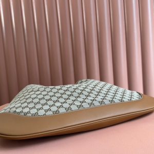 BODY MEDIUM SHOULDER BAD 49 IN BEIGE MONOGRAM CANVAS AND BROWN CALFSKIN GOLD HARDWARE