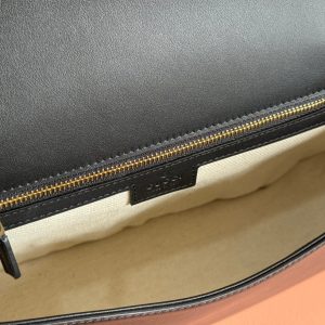 img_89648692_20241104_i1730710381_9034_5_jpg Gucci Blondie 32 Bag Black Leather 239908