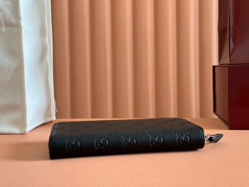 img_89648692_20250309_i1741501956_5124_0_jpg Gucci Zipper Wallet Black Embossed 248406