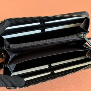 img_89648692_20250309_i1741501956_599_8_jpg Gucci Zipper Wallet Black Embossed 248406