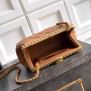 Chanel 2026 Pearl Clutch Brown Gold Lambskin 321879