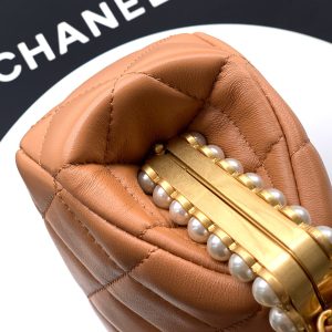 Chanel 2026 Pearl Clutch Brown Gold Lambskin 321879