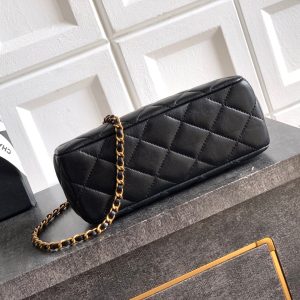 Chanel 2026 Pearl Clutch Black Gold Lambskin 321877