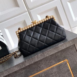 Chanel 2026 Pearl Clutch Black Gold Lambskin 321877