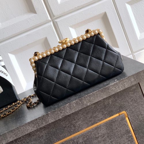 Chanel 2026 Pearl Clutch Black Gold Lambskin 321877