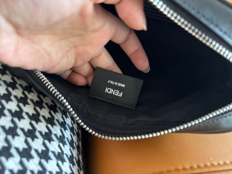 CLUTCH 22 WITH FF MOTIF IN DARK GRAY TEXTURED FABRIC AND BLACK LAMBSKIN TRIM