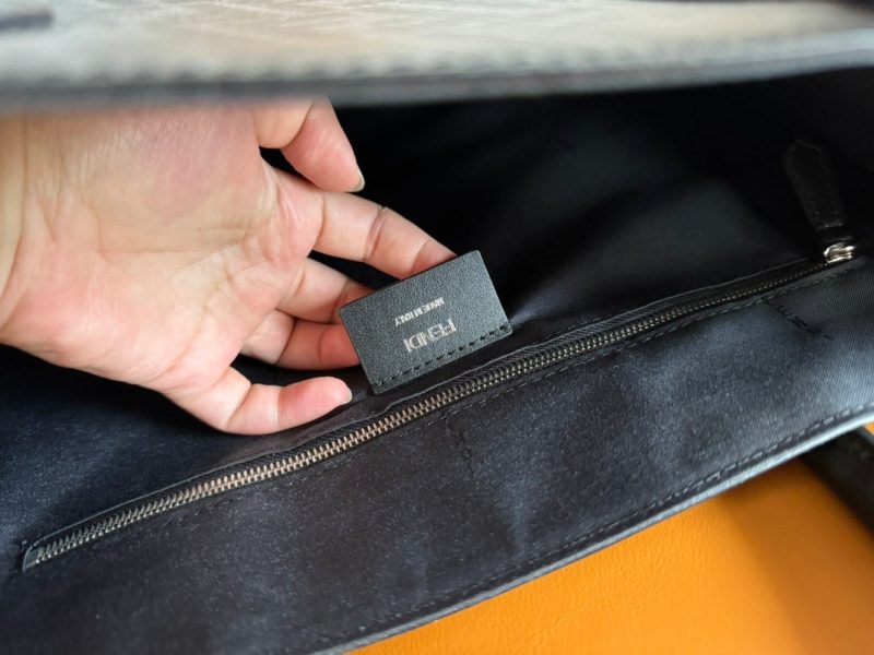 FendiI 38 BAG FF MONOGRAM FF BLACK CALFSKIN WITH STRAP