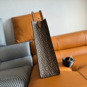 FendiI 38 BAG FF MONOGRAM FF CAMEL BROWN CALFSKIN WITH STRAP