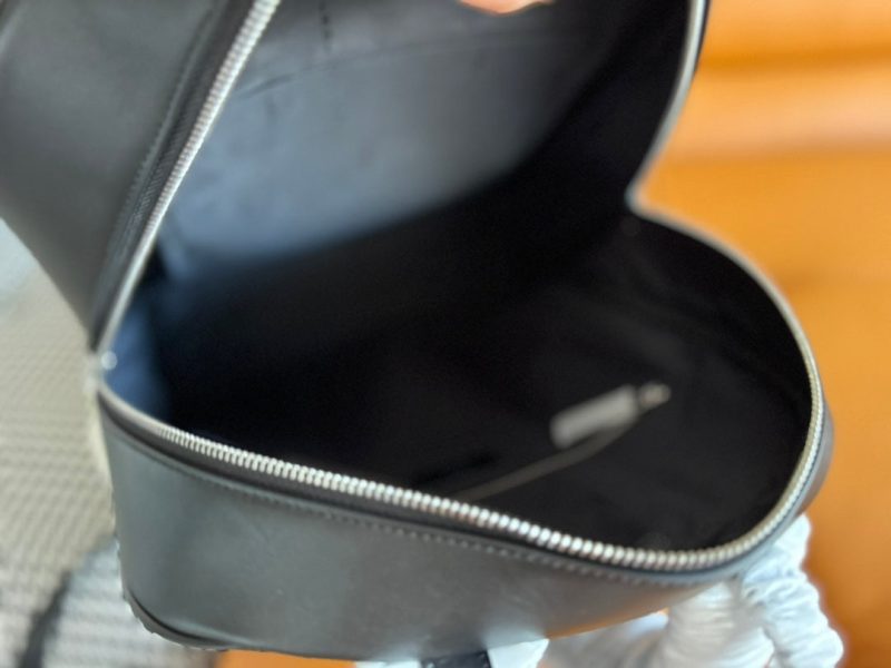 img_9e3257fd_20231201_i1701407910_1291_7_jpg FendiI 44 MINI BACKPACK IN BLACK MONOGRAM JACQUARD FABRIC AND CALFSKIN