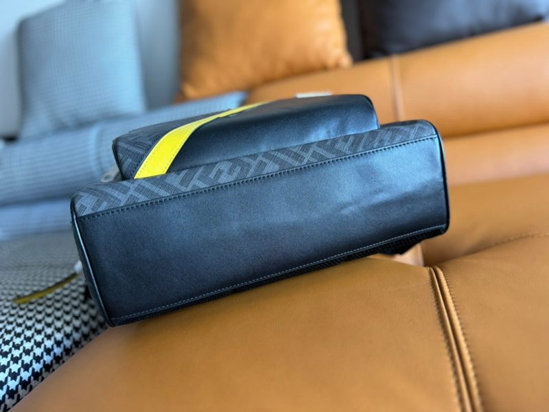 img_9e3257fd_20231201_i1701407910_3468_2_jpg FendiI 44 MINI BACKPACK IN BLACK MONOGRAM JACQUARD FABRIC AND CALFSKIN