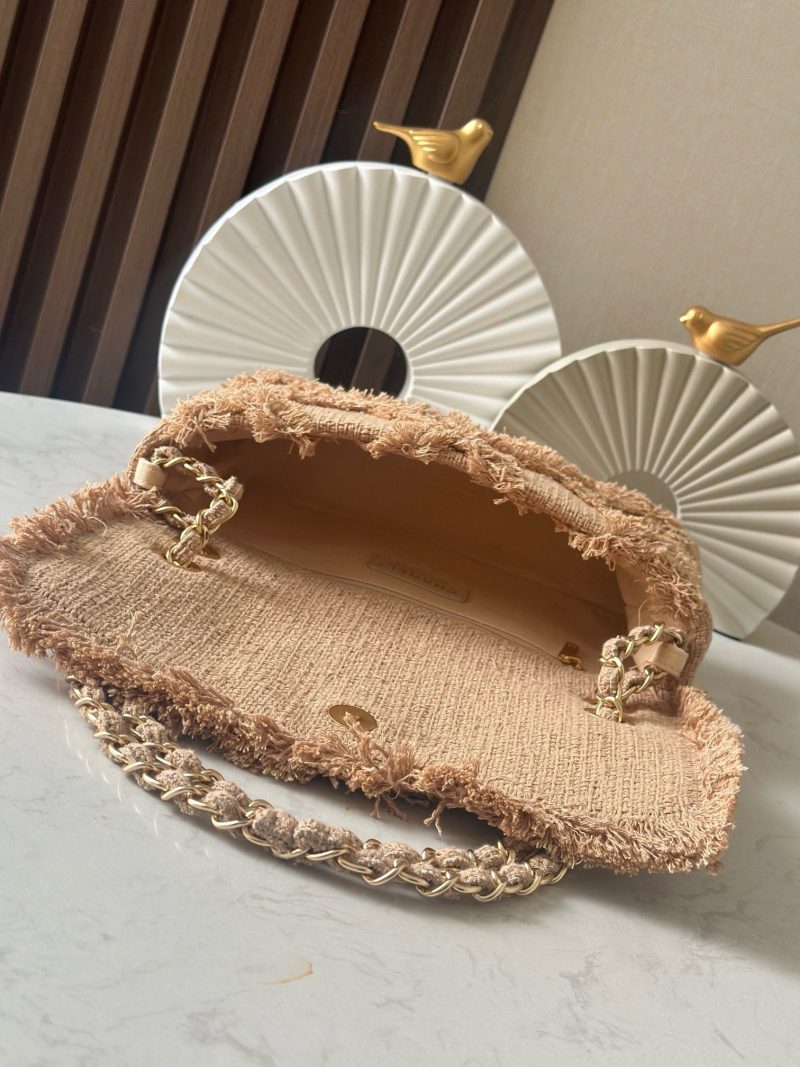 img_a5af95f4_20250403_i1743670716029_1059_0_7_jpg CC Nature Flap Bag 27cm Beige Tweed 275480