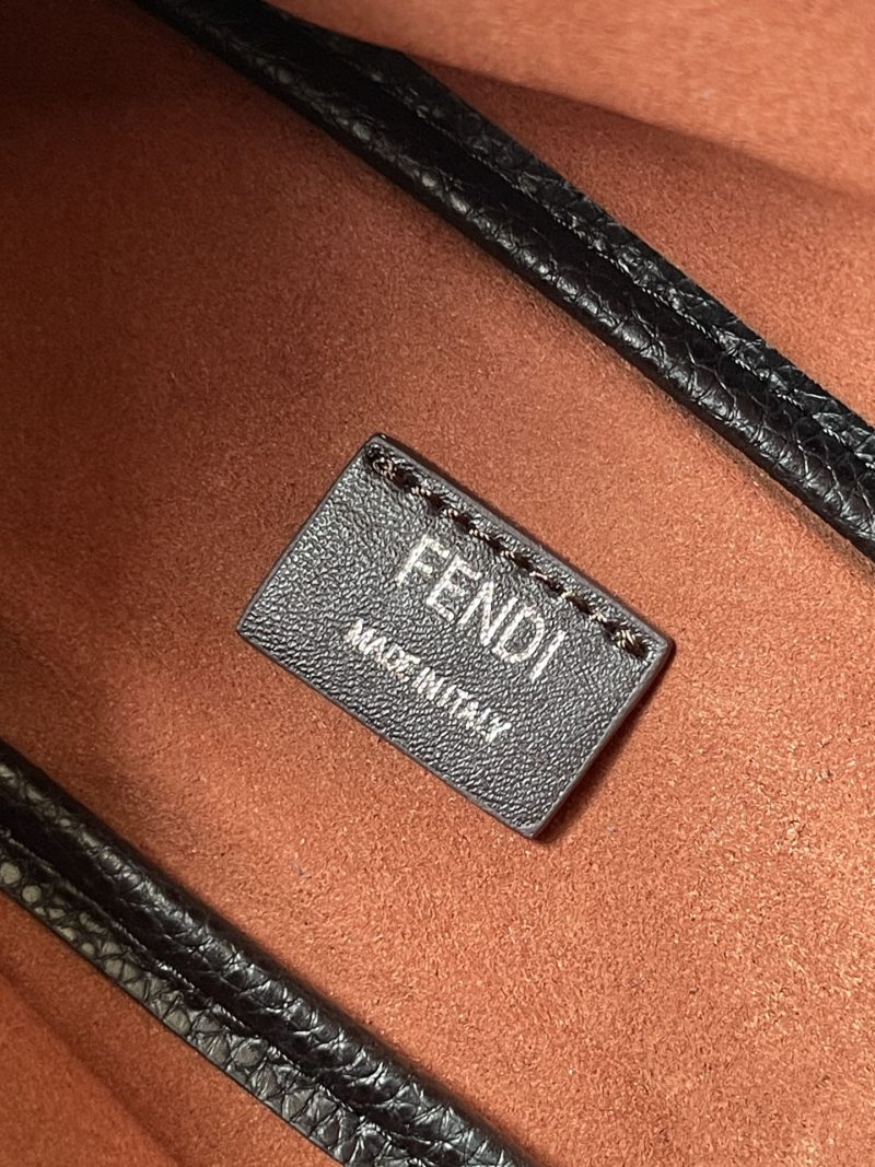 img_ae76a800_20240903_i1725293697_5429_8_jpg SIMPLY MINI 22 IN BLACK GRAINED CALFSKIN