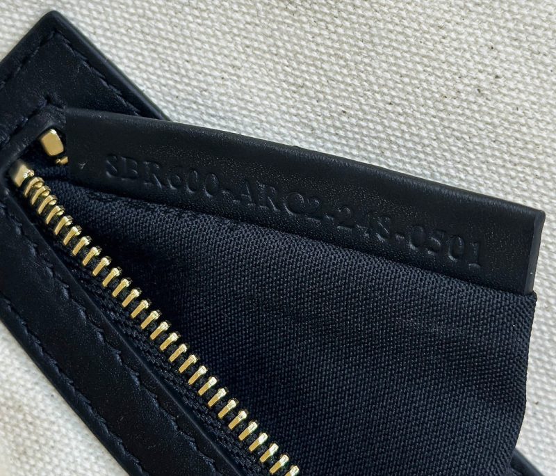 img_b04fa415_20240425_i1714034044_7853_7_jpg BAGUETTE CANVAS 27 BAG WITH MULTICOLOUR EMBROIDERY GOLD HARDWARE