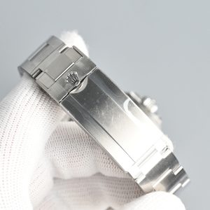 Rolex Submariner 41mm Silver Green Black Dial