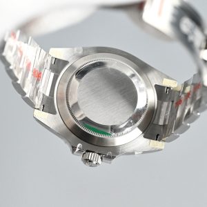 Rolex Submariner 41mm Silver Green Black Dial