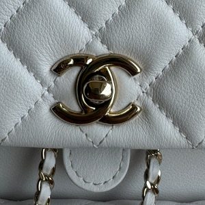 duma backpack 22cm white lambskin light gold hardware