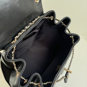 duma backpack 22cm black lambskin light gold hardware