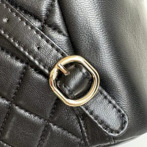 duma backpack 22cm black lambskin light gold hardware