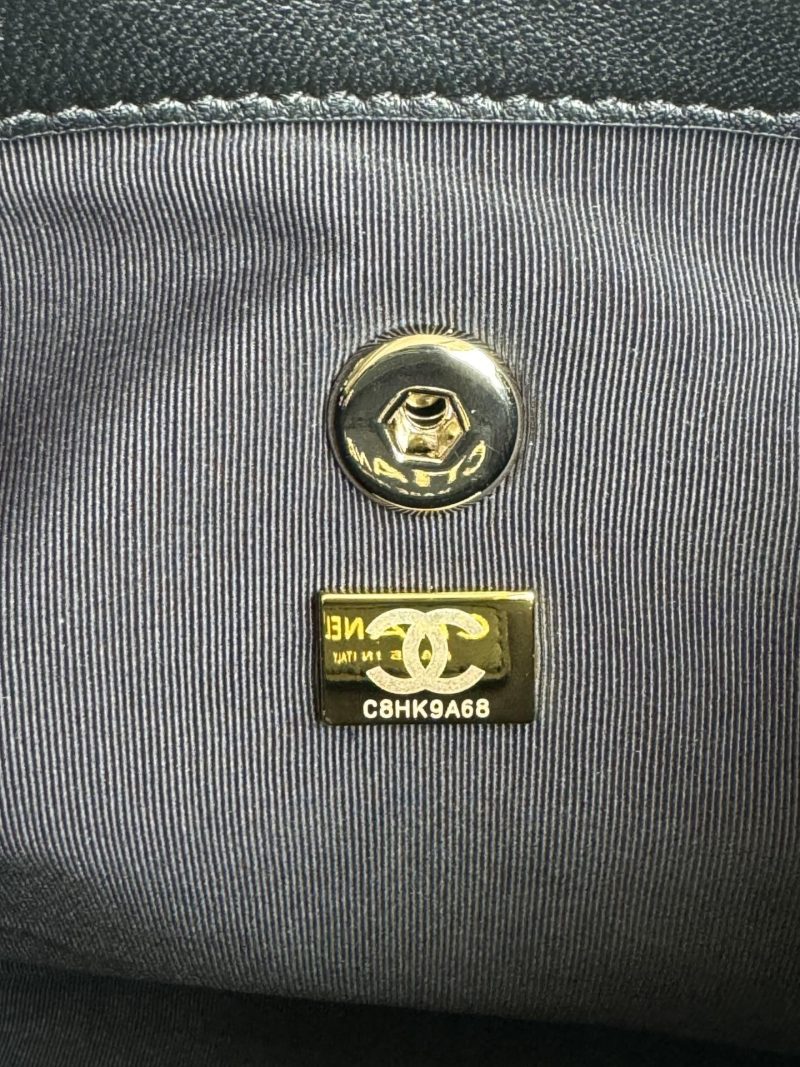 duma backpack 22cm black lambskin light gold hardware