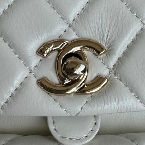 duma backpack 18cm white lambskin light gold hardware