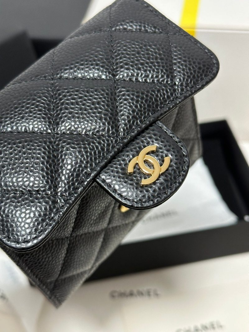 img_b885826e_20240305_i1709573327_4888_7_jpg CC CClassic Small Flap Wallet Black Quilted Caviar Gold Buckle 243686