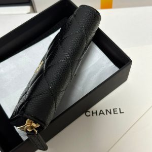 img_b885826e_20240305_i1709573879_1816_8_jpg CC Classic Zipped Coin Purse Black Quilted Caviar Gold Buckle 243691