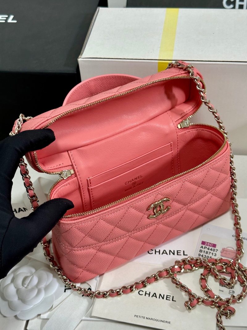 CC 25C Vanity Case 19.5cm Salmon Pink Calfskin Silver Hardware 243635