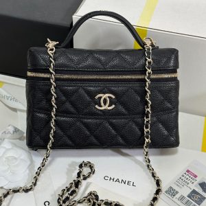 img_b885826e_20250110_i1736507484692_4107_0_0_jpg CC 25C Vanity Case 19.5cm Black Calfskin Silver Hardware 243640