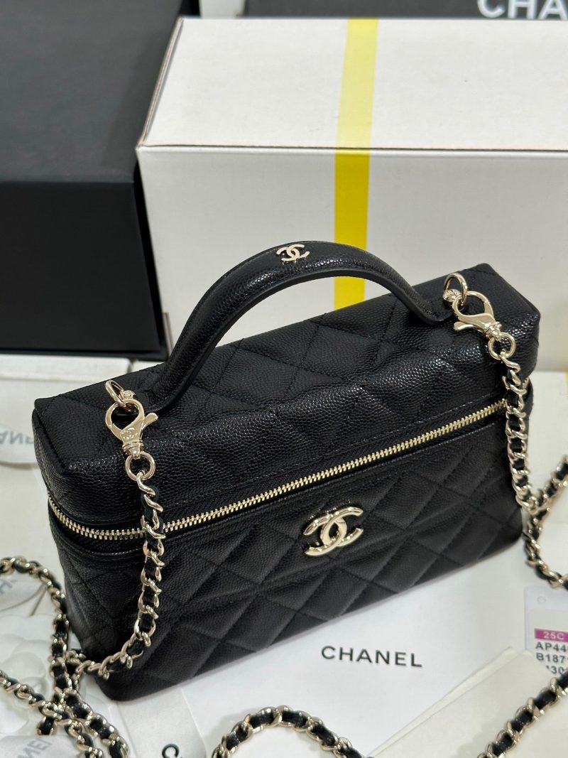 img_b885826e_20250110_i1736507485409_1461_0_1_jpg CC 25C Vanity Case 19.5cm Black Calfskin Silver Hardware 243640