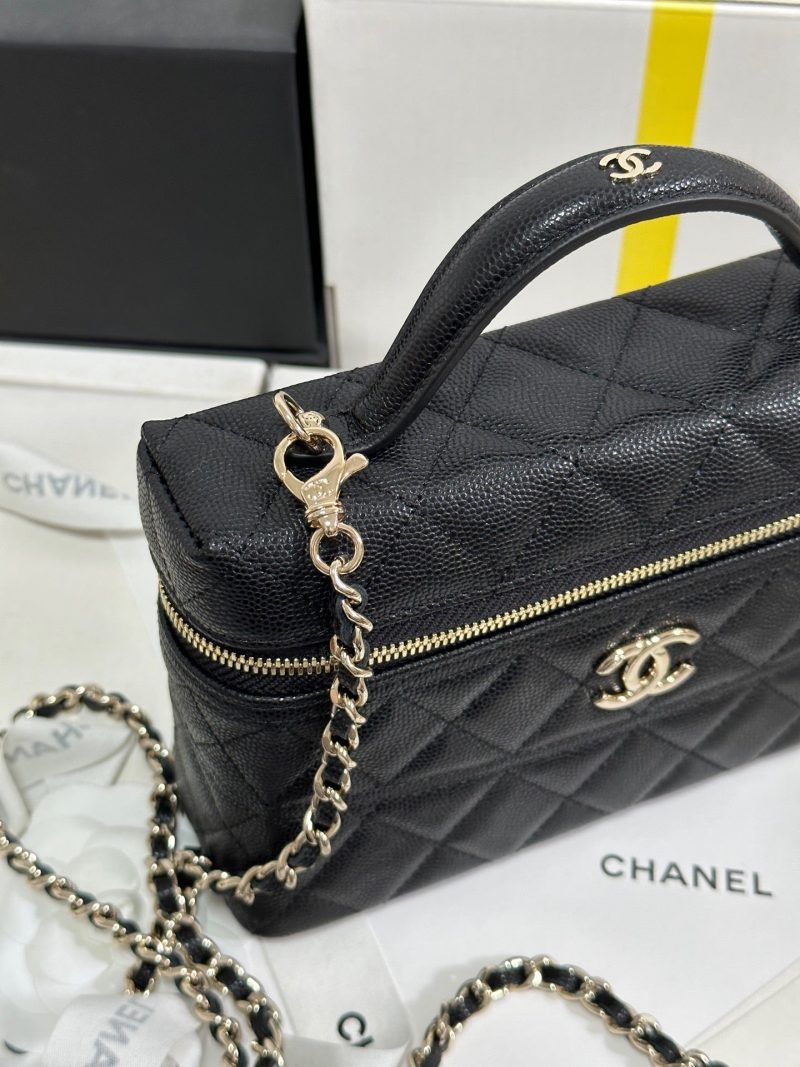 img_b885826e_20250110_i1736507485637_3249_0_2_jpg CC 25C Vanity Case 19.5cm Black Calfskin Silver Hardware 243640