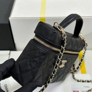 img_b885826e_20250110_i1736507486133_1585_0_5_jpg CC 25C Vanity Case 19.5cm Black Calfskin Silver Hardware 243640