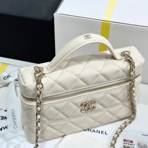 img_b885826e_20250117_i1737090076212_1630_0_2_jpg CC 25C Vanity Case Ivory White Calf Leather Silver Hardware 243660