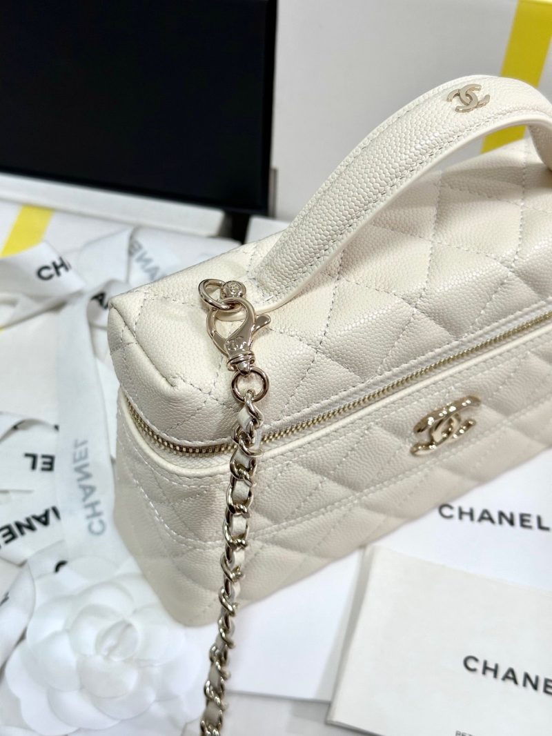 img_b885826e_20250117_i1737090076212_6499_0_3_jpg CC 25C Vanity Case Ivory White Calf Leather Silver Hardware 243660