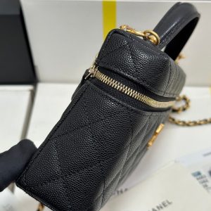 img_b885826e_20250319_i1742387059350_8375_0_6_jpg CC 25P Vanity Case 19.5cm Black Calfskin Gold Hardware 243586