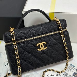 img_b885826e_20250319_i1742387059409_2905_0_1_jpg CC 25P Vanity Case 19.5cm Black Calfskin Gold Hardware 243586