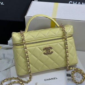 CC 25P Vanity Case 19.5cm Yellow Pastel Calfskin Heart Rhinestone 243607