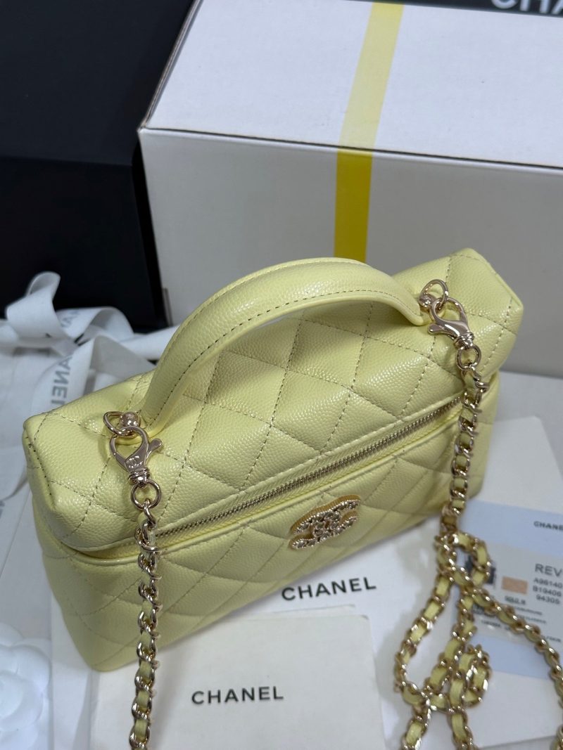 CC 25P Vanity Case 19.5cm Yellow Pastel Calfskin Heart Rhinestone 243607