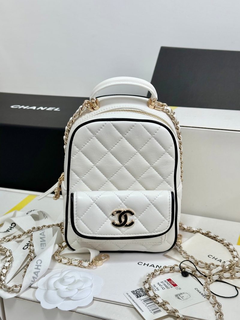 img_b885826e_20250324_i1742814837457_703_0_0_jpg CC 25P Mini Backpack 18 White Black Lambskin Gold Hardware 243521