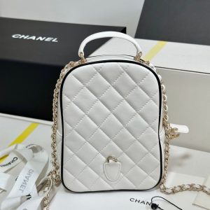 img_b885826e_20250324_i1742814838934_8039_0_7_jpg CC 25P Mini Backpack 18 White Black Lambskin Gold Hardware 243521