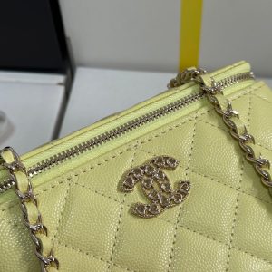 CC 25C Vanity Case 17cm Yellow Caviar Leather Heart Rhinestone Light Gold Hardware 243418