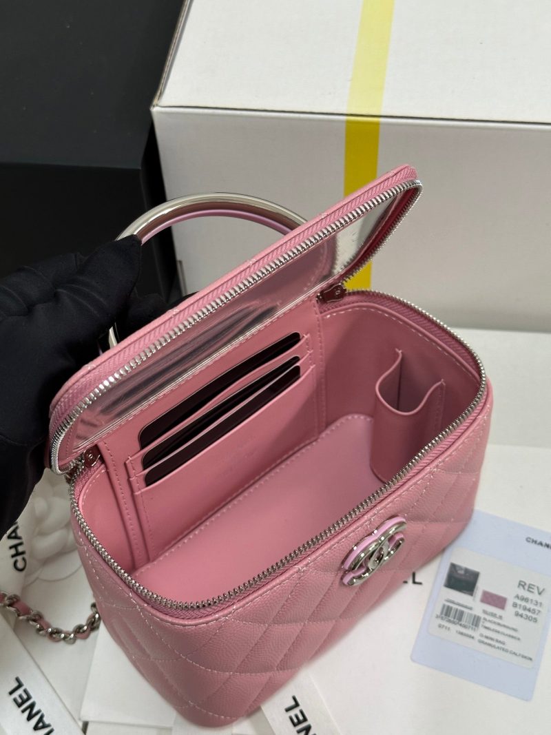 img_b885826e_20250328_i1743136500023_3188_0_6_jpg CC 25P Vanity Case 17cm Pink Pastel Leather Silver Hardware 243463